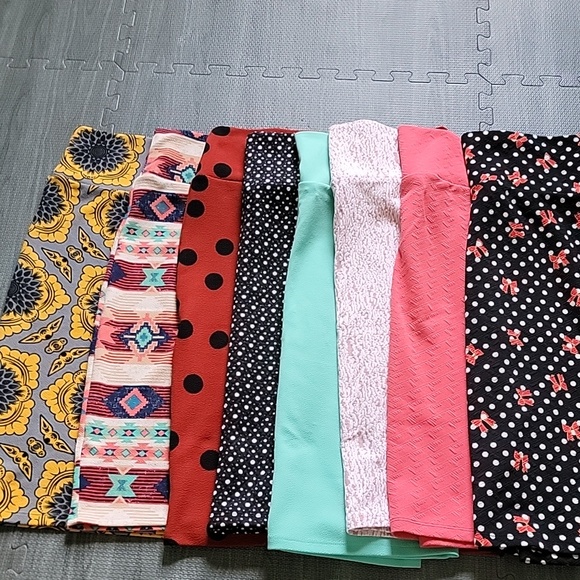 Lularoe Cassie Skirt lot - Picture 2 of 2